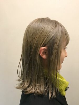 21年夏 グレーベージュの新着ヘアスタイル 髪型 ヘアアレンジ Yahoo Beauty