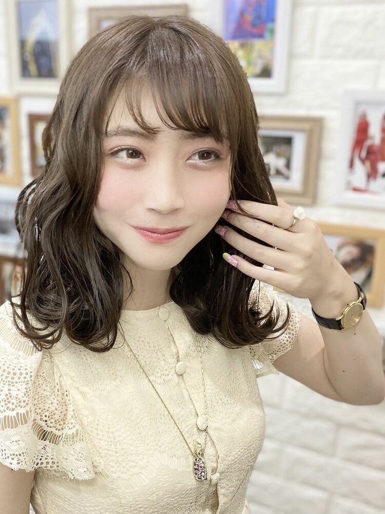 波巻きミディアム ベージュカラー 野中まなみのヘアスタイル情報 Yahoo Beauty