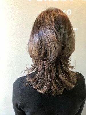 21年秋冬 マッシュウルフ セミロングの新着ヘアスタイル 髪型 ヘアアレンジ Yahoo Beauty