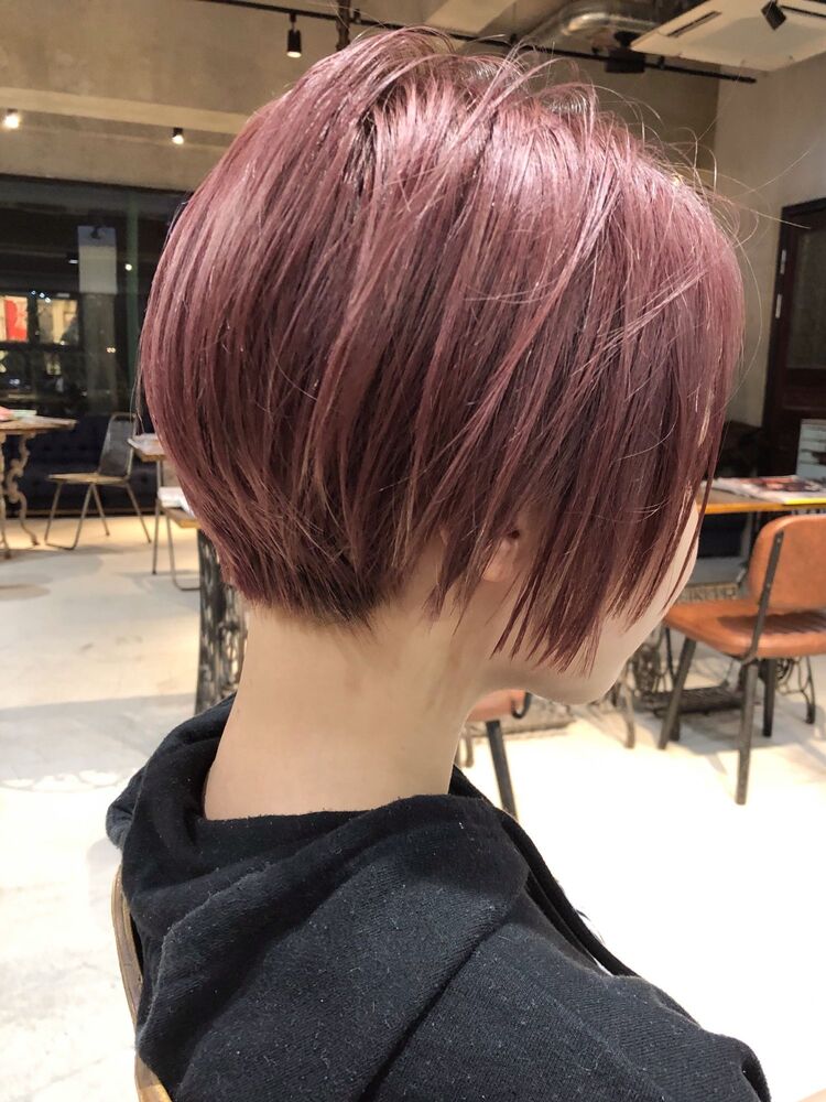 20代30代40代 人気 ピンクアッシュ 前下がりショートボブ｜ROJITHA（ロジッタ）ショートヘア美容師 郡司泰之のヘアスタイル情報