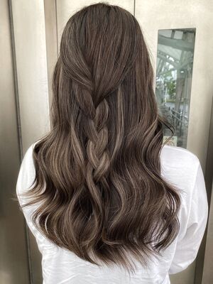 21年夏 くせ毛 ロングの新着ヘアスタイル 髪型 ヘアアレンジ Yahoo Beauty