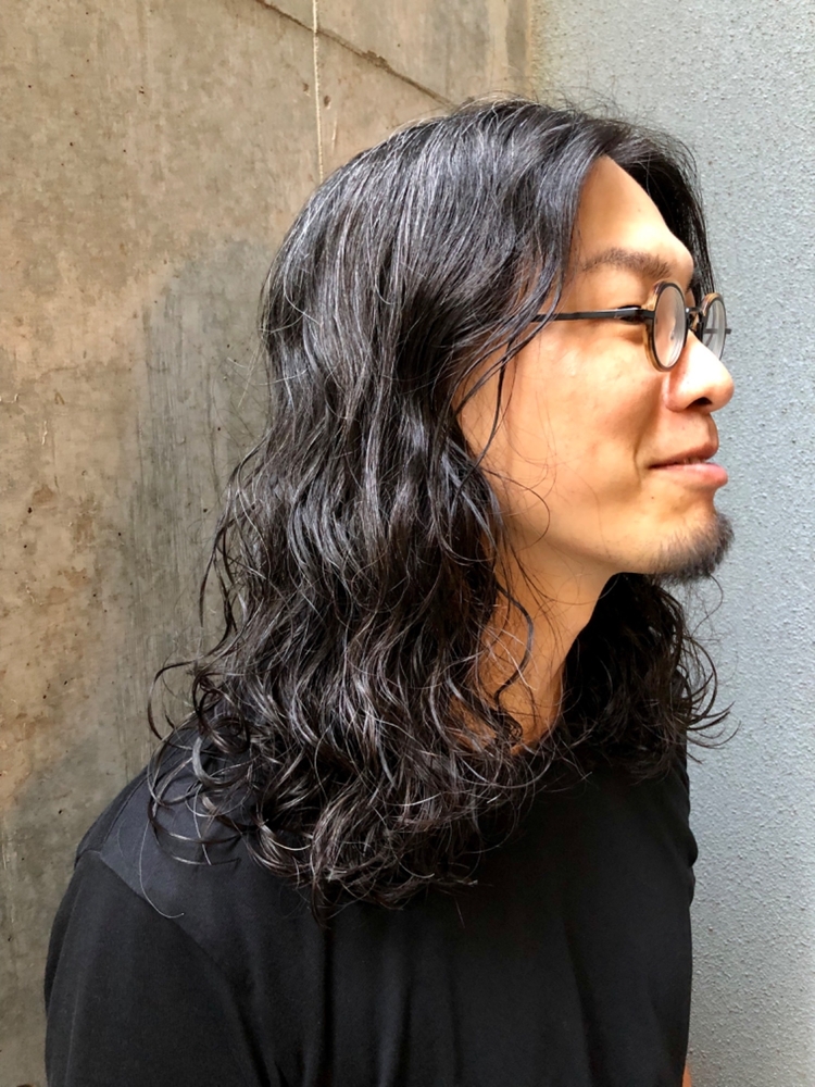 ウェーブパーマ ミディアムメンズ Yukiの髪型 ヘアスタイル ヘアカタログ情報 Yahoo Beauty ヤフービューティー