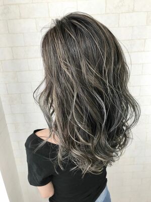 22年春 メッシュカラーの人気ヘアスタイル 髪型 ヘアアレンジ Yahoo Beauty