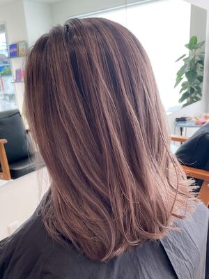 21年夏 30代 セミロングの新着ヘアスタイル 髪型 ヘアアレンジ Yahoo Beauty