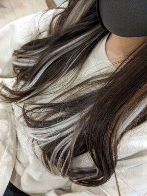 22年春 インナーカラー ブリーチなし ミルクティーベージュの人気ヘアスタイル 髪型 ヘアアレンジ Yahoo Beauty