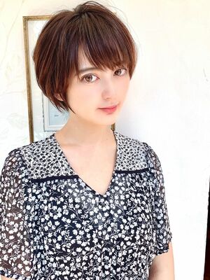 21年秋冬 フェミニン ショートの新着ヘアスタイル 髪型 ヘアアレンジ Yahoo Beauty