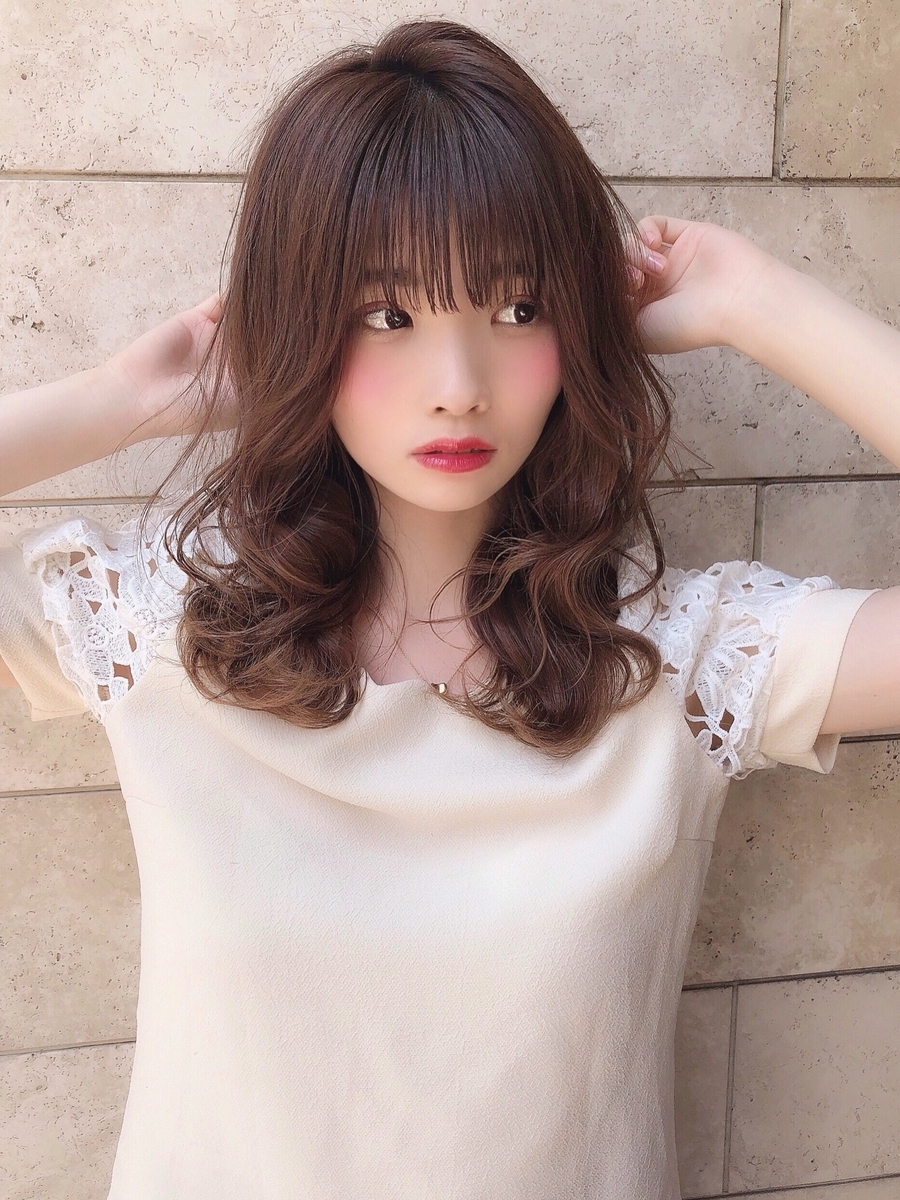 大人かわいい ぱっつん シースルー ふわふわセミロング ミディアム Afloat D L アフロート ディル Afloat 岡崎のヘアスタイル情報 Yahoo Beauty