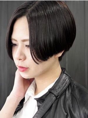 21年秋冬 モード系の新着ヘアスタイル 髪型 ヘアアレンジ Yahoo Beauty