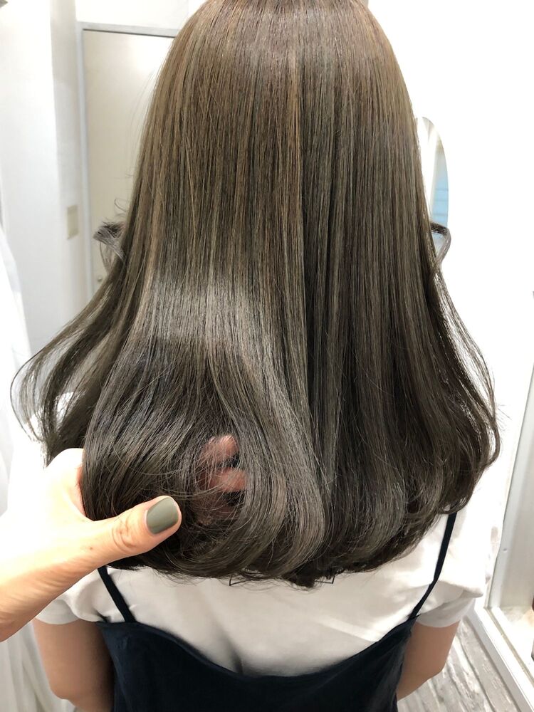 表参道allure箕輪香代子 表参道徒歩30秒 似合わせカットと透明感アッシュ系カラーが得意です Allure アリュウル 表参道allureminowaのヘアスタイル情報 Yahoo Beauty
