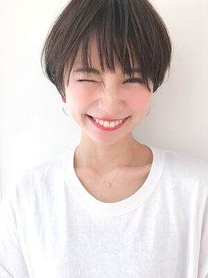 シースルーバング ショートの髪型 ヘアスタイル ヘアカタログ 人気順 Yahoo Beauty ヤフービューティー