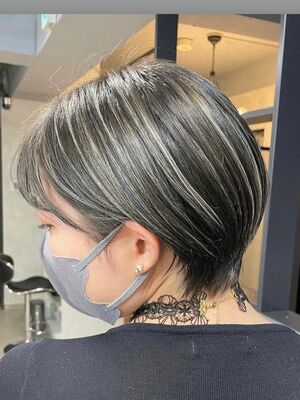 コントラストハイライト ショートの髪型 ヘアスタイル ヘアカタログ 人気順 Yahoo Beauty ヤフービューティー