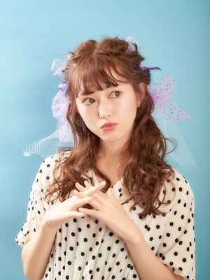 21年夏 ハーフツインの新着ヘアスタイル 髪型 ヘアアレンジ Yahoo Beauty