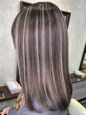 21年秋冬 メッシュカラー セミロングの新着ヘアスタイル 髪型 ヘアアレンジ Yahoo Beauty
