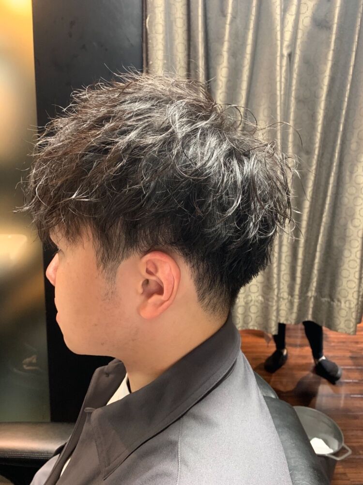 ツイストスパイラルパーマ理容室 神田 メンズ ショート Hiro Ginza 神田店 ヒロギンザ カンダテン 佐藤輪喜広のヘアスタイル情報 Yahoo Beauty