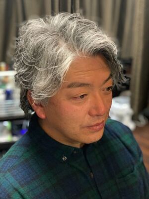 21年夏 メンズ 40代 ミディアムの新着ヘアスタイル 髪型 ヘアアレンジ Yahoo Beauty