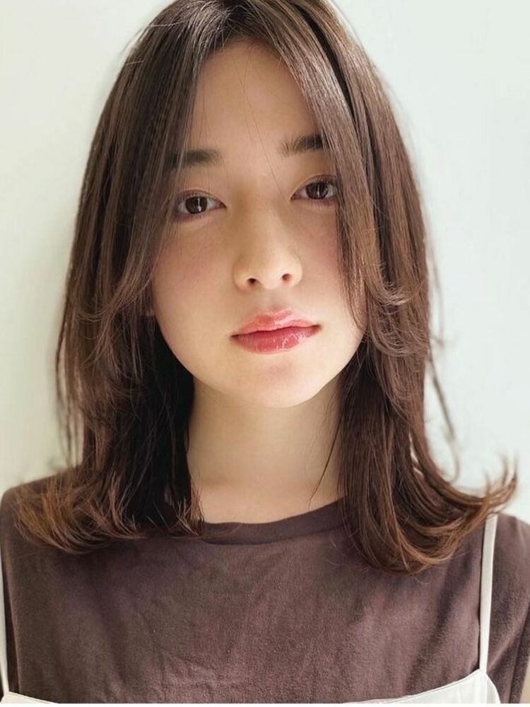 前髪長め 軽やかレイヤーミディアム 深田理紗のヘアスタイル情報 Yahoo Beauty