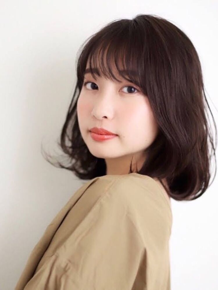 大人かわいい 肩に当たってハネでも可愛いミディアムボブ Cote コート 深田理紗の髪型 ヘアスタイル ヘアカタログ情報 Yahoo Beauty ヤフービューティー