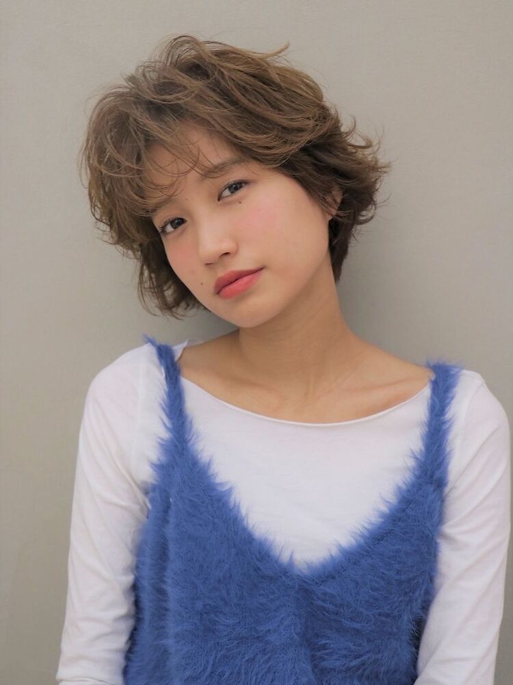 動きのあるゆるふわショート Neolive Susu ネオリーブシュシュ オカモト ナツキのヘアスタイル情報 Yahoo Beauty