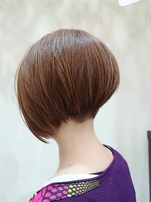21年秋冬 アシメショートの新着ヘアスタイル 髪型 ヘアアレンジ Yahoo Beauty