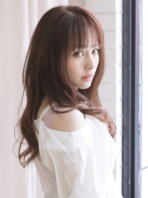 22年夏 可愛いセミロング セミロングの人気ヘアスタイル 髪型 ヘアアレンジ Yahoo Beauty