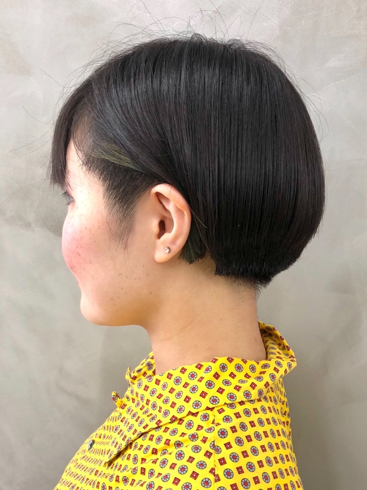 耳かけツーブロック前下がりボブ Soco 代官山 ソーコ ダイカンヤマ 徳竹淳一の髪型 ヘアスタイル ヘアカタログ情報 Yahoo Beauty ヤフービューティー