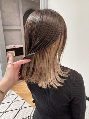 インナーカラー ロングの髪型 ヘアスタイル ヘアカタログ 人気順 Yahoo Beauty ヤフービューティー