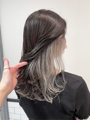 インナーカラー ロングの髪型 ヘアスタイル ヘアカタログ 人気順 Yahoo Beauty ヤフービューティー