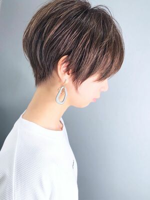 襟足スッキリの髪型 ヘアスタイル ヘアカタログ 人気順 Yahoo Beauty ヤフービューティー