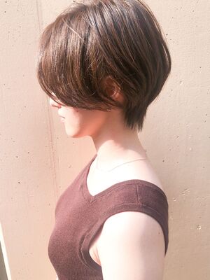 21年秋冬 ハンサムショート 前下がりの新着ヘアスタイル 髪型 ヘアアレンジ Yahoo Beauty