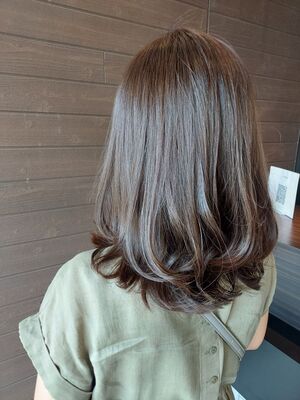 セミロングの髪型 ヘアスタイル ヘアカタログ 人気順 Yahoo Beauty ヤフービューティー