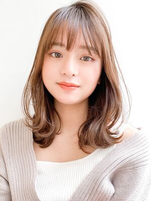 21年夏 ミディアムレイヤーの新着ヘアスタイル 髪型 ヘアアレンジ Yahoo Beauty