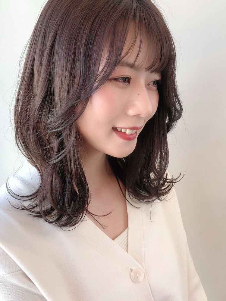 韓国風レイヤー くびれミディ Yukimiの髪型 ヘアスタイル ヘアカタログ情報 Yahoo Beauty ヤフービューティー