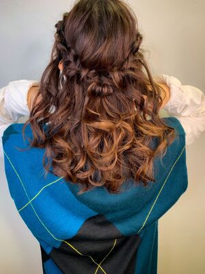 21年春夏 2次会の新着ヘアスタイル 髪型 ヘアアレンジ Yahoo Beauty