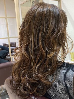 21年夏 シルバーアッシュの新着ヘアスタイル 髪型 ヘアアレンジ Yahoo Beauty