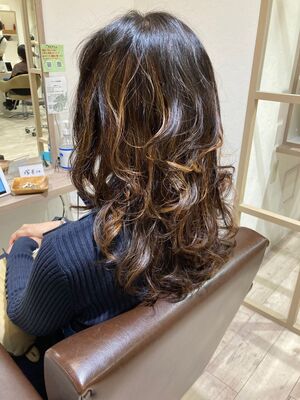 21年秋冬 60代髪型 ロングの新着ヘアスタイル 髪型 ヘアアレンジ Yahoo Beauty