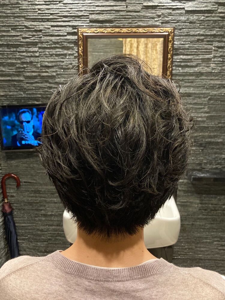 メンズビジネスパーマ ヒロ銀座 赤坂 六本木 理容室 Premium Barber 赤坂店 プレミアムバーバー アカサカテン 塚本梨花の髪型 ヘアスタイル ヘアカタログ情報 Yahoo Beauty ヤフービューティー