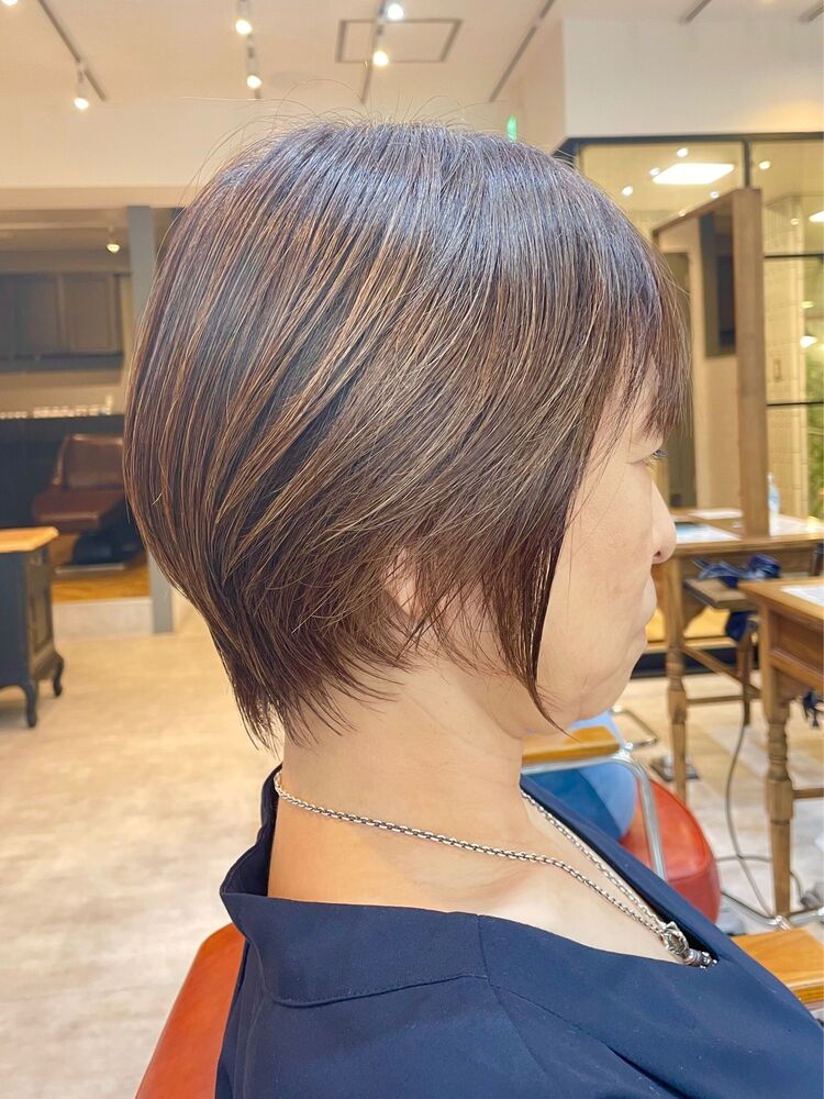 大人ひし形ショート 40代 50代 60代 ｅｌｅｎａ エレナ 藤原 重光 の髪型 ヘアスタイル ヘアカタログ情報 Yahoo Beauty ヤフービューティー