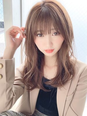 22年夏 大人可愛い ロングの髪型 ヘアスタイル ヘアカタログ 人気順 Yahoo Beauty ヤフービューティー