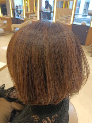 前髪ハイライト ショートの髪型 ヘアスタイル ヘアカタログ 人気順 Yahoo Beauty ヤフービューティー