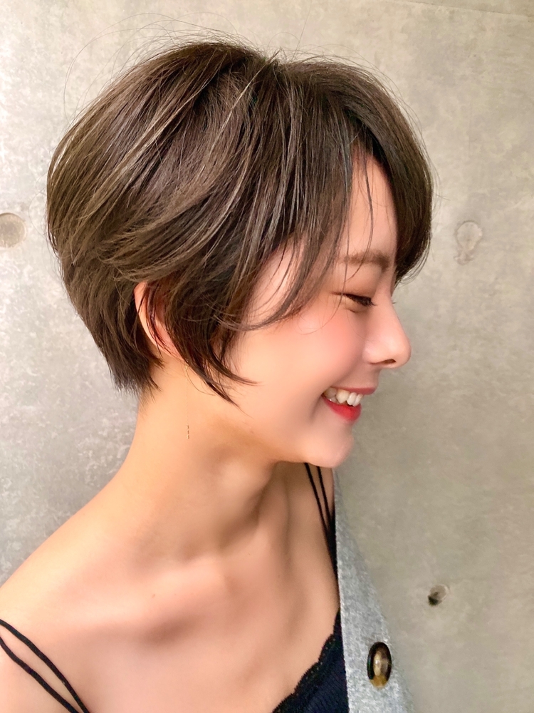 Lond銀座店 新色のマレージュカラー ショートボブ Lond 銀座店 ロンドギンザテン 島田 敬之のヘアスタイル情報 Yahoo Beauty