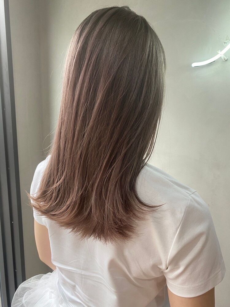 透明感抜群 ホワイティアッシュ Ameri アメリ Kazutoのヘアスタイル情報 Yahoo Beauty