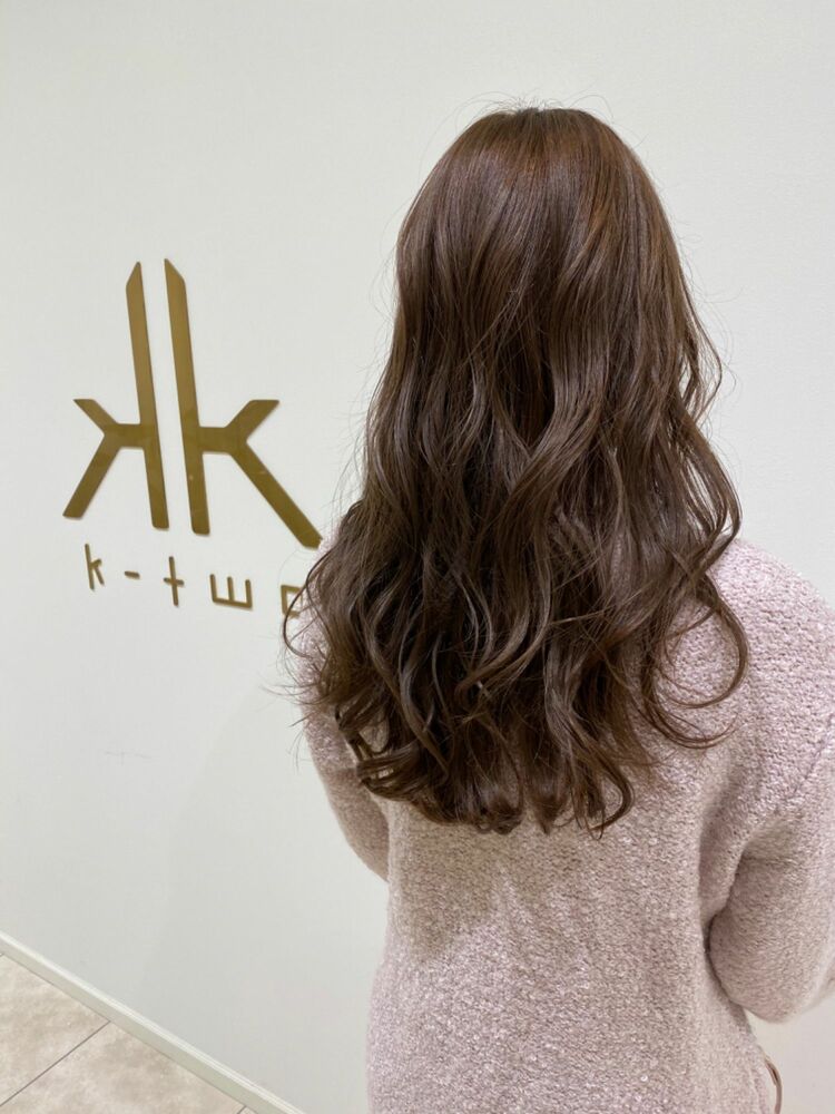 巻き髪が可愛いセミロングスタイル K Two 名古屋 ケーツーナゴヤ 斉藤恭平のヘアスタイル情報 Yahoo Beauty