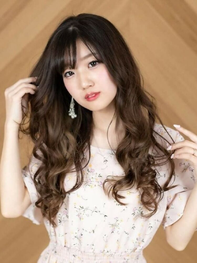 ゆったりカールの色っぽ女子 Luce ルーチェ Naokiのヘアスタイル情報 Yahoo Beauty