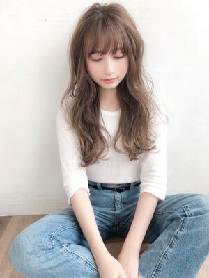 前髪あり ロングの髪型 ヘアスタイル ヘアカタログ 人気順 Yahoo Beauty ヤフービューティー