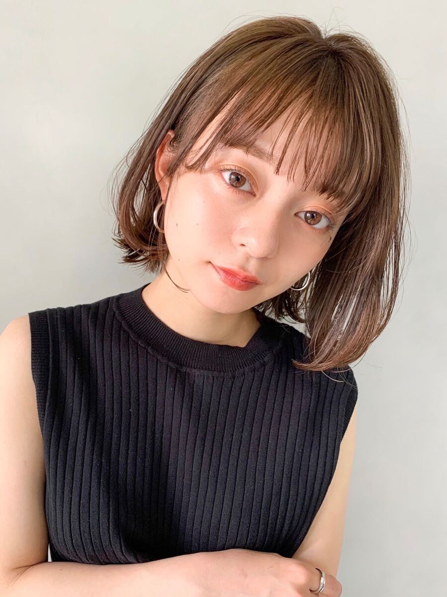 Kyli スリークボブ小顔デザインカラー厚めバング毛先パーマ Kyli 表参道 キリ オモテサンドウ 渡邊純平のヘアスタイル情報 Yahoo Beauty