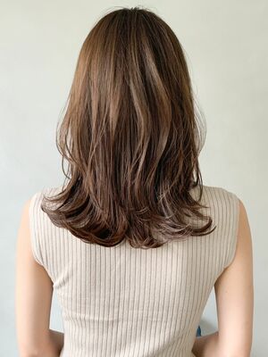 21年秋冬 黒髪パーマ ミディアムの新着ヘアスタイル 髪型 ヘアアレンジ 2ページ目 Yahoo Beauty