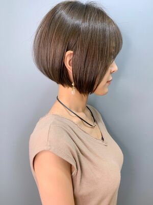 21年夏 レイヤーボブの新着ヘアスタイル 髪型 ヘアアレンジ Yahoo Beauty