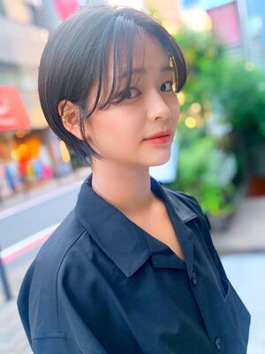 10代 ショートレイヤーの髪型 ヘアスタイル ヘアカタログ 人気順 Yahoo Beauty ヤフービューティー