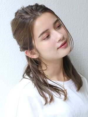 21年秋冬 ハーフアップ 前髪なしの新着ヘアスタイル 髪型 ヘアアレンジ Yahoo Beauty