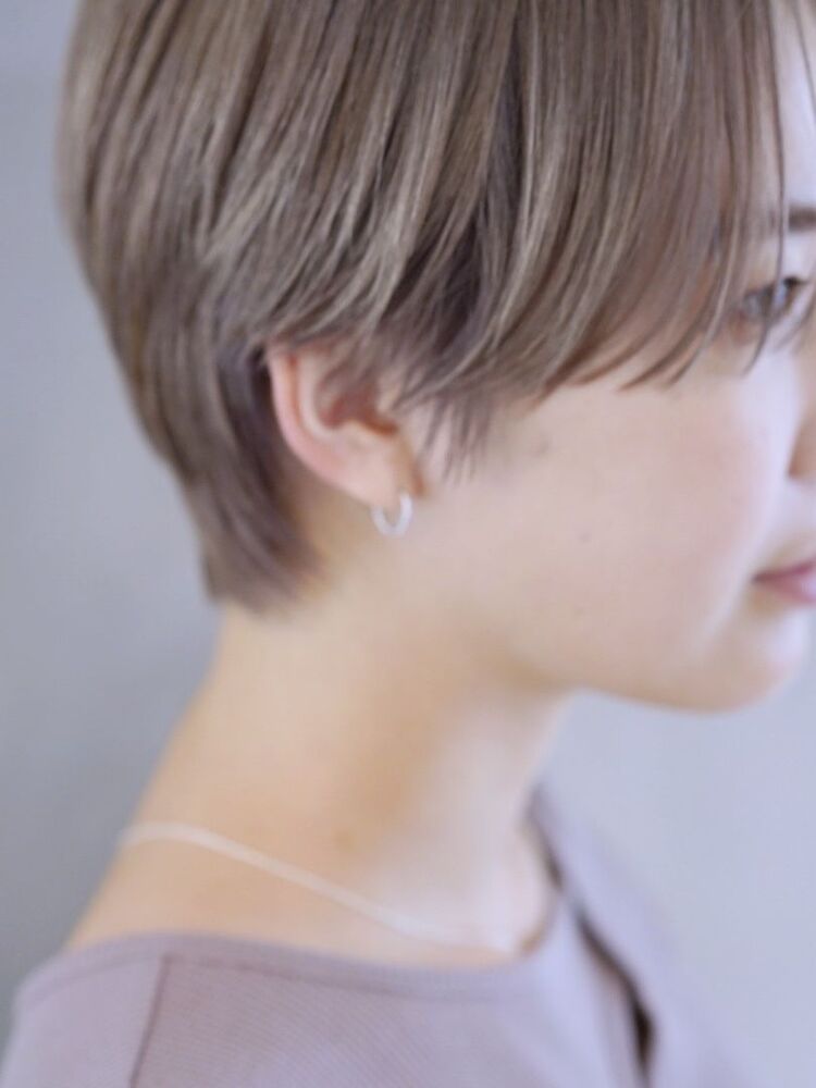 ショートカット グレージュ Rorrim 中岡勇之のヘアスタイル情報 Yahoo Beauty